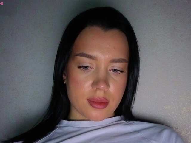 AmeliaSonk's BongaCams show and profile