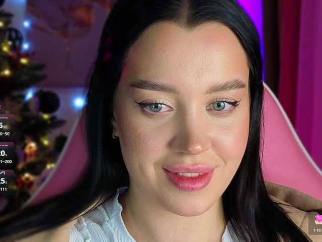 AmeliaSonk's BongaCams show and profile