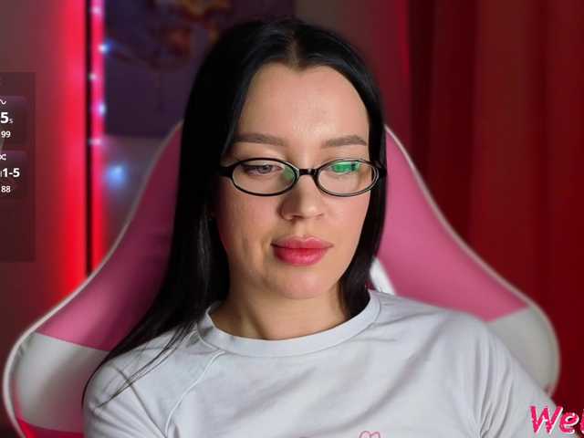 AmeliaSonk's BongaCams show and profile