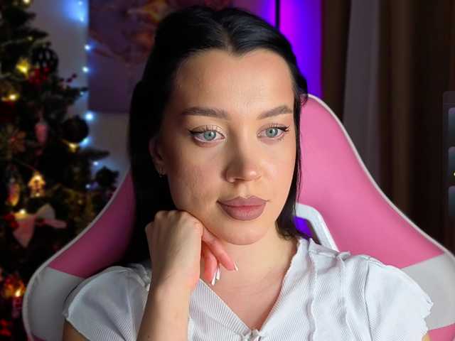 AmeliaSonk's BongaCams show and profile