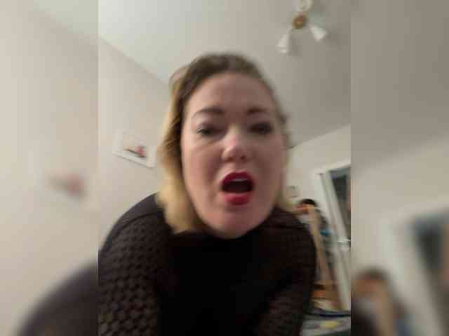 KlavaDavai Live Webcam on BongaCams