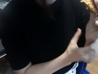 Stellesence Porn Show