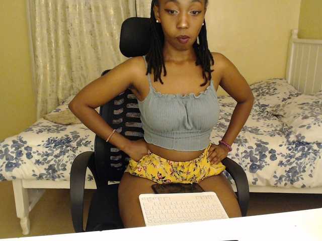 Mariewana from BongaCams