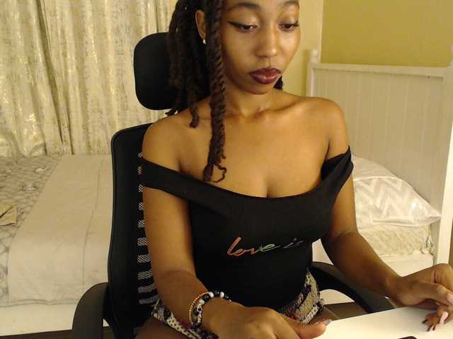 go to chat with Mariewana