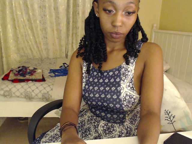 Mariewana's BongaCams show and profile