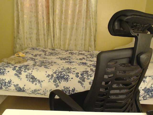 Mariewana's BongaCams show and profile