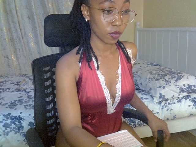 Sex chat gratuit in direct cu Mariewana pe BongaCams