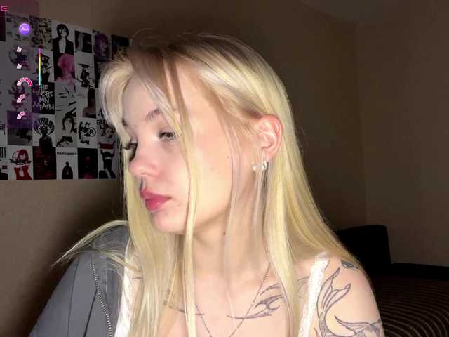 KaronVondielingen's BongaCams show and profile