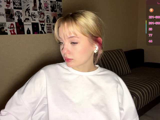 KaronVondielingen's BongaCams show and profile