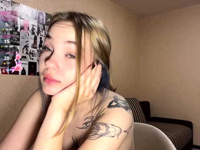 KaronVondielingen from BongaCams