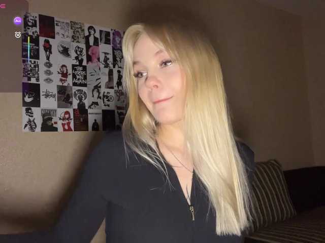 KaronVondielingen's BongaCams show and profile