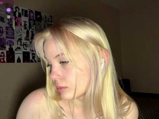 KaronVondielingen's BongaCams show and profile