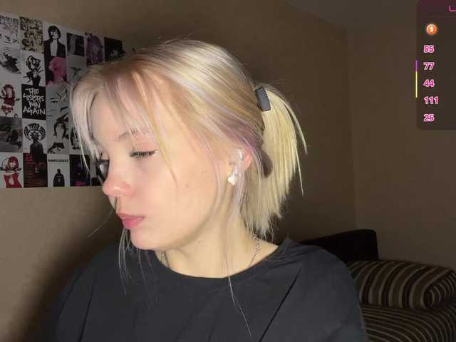 KaronVondielingen's BongaCams show and profile