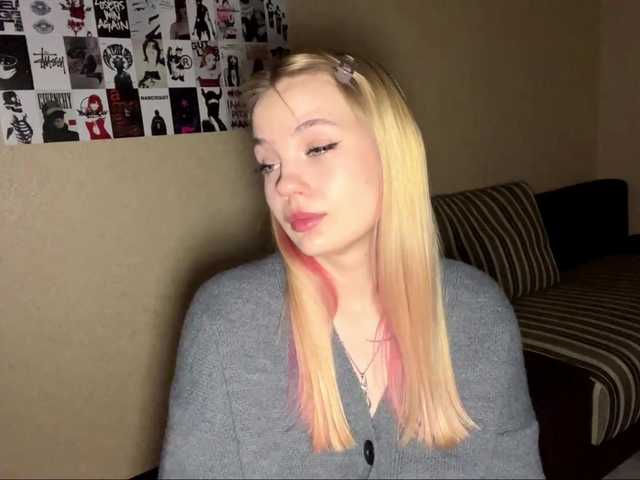 KaronVondielingen's BongaCams show and profile