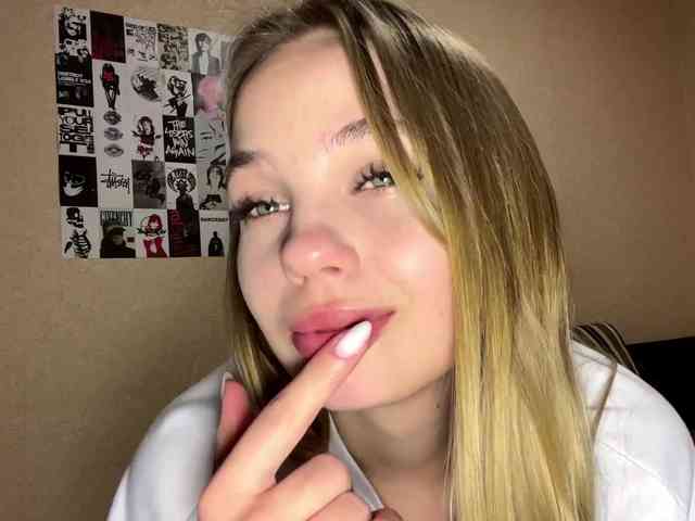 KaronVondielinge... Live Webcam on BongaCams