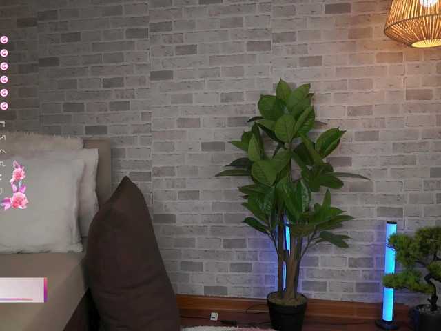 babyyyluna's BongaCams show and profile