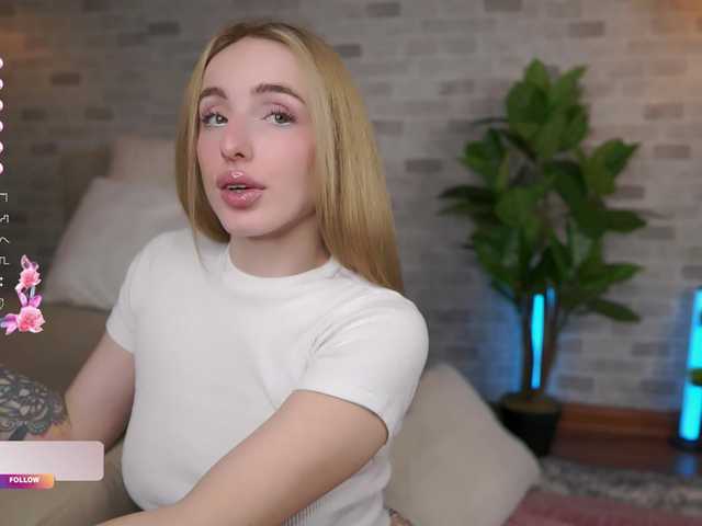 babyyyluna's BongaCams show and profile