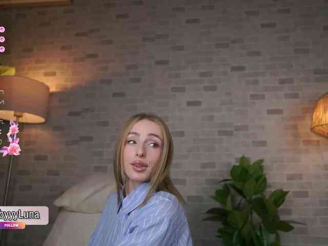 babyyyluna webcam