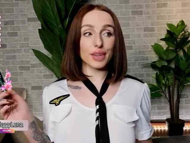 babyyyluna webcam
