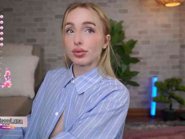 babyyyluna webcam