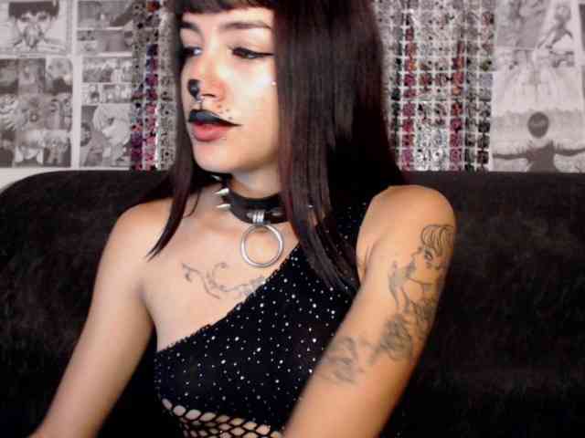 Darklovee666 webcam