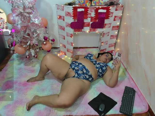 camila-sexxx's BongaCams show and profile