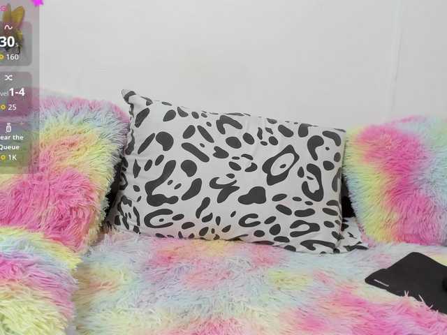 camila-sexxx's BongaCams show and profile