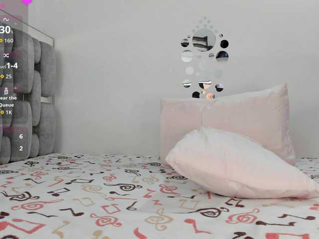 camila-sexxx's BongaCams show and profile