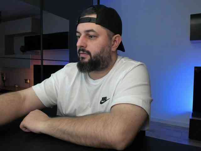 DravenPeak Live Webcam on BongaCams