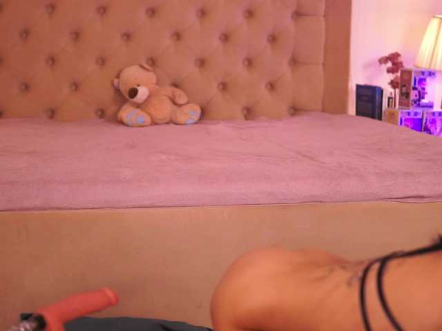 ChloeObril's BongaCams show and profile