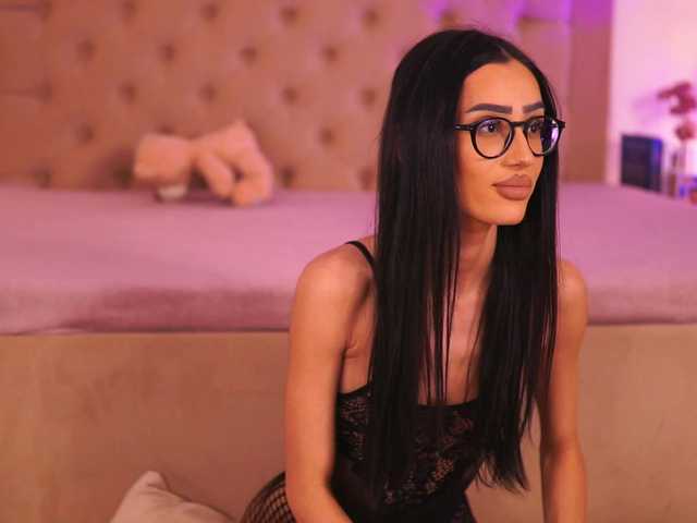 ChloeObril's BongaCams show and profile