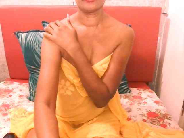 IndianpreetiXXX webcam