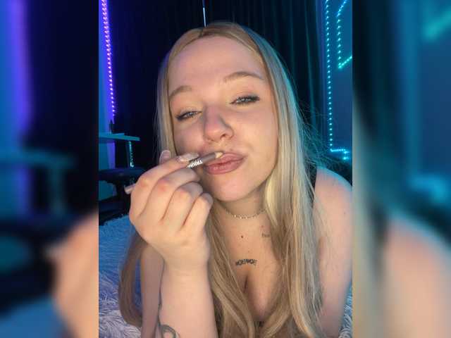 Monna-Krrrista from BongaCams is Freechat