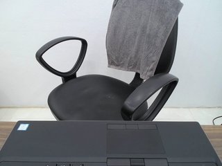 Lady-Young Porn Show