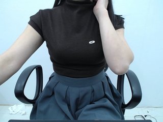 Lady-Young Porn Show