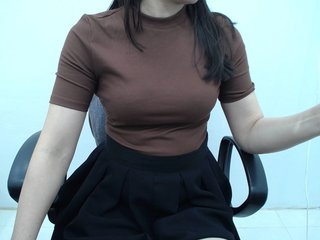 Lady-Young Porn Show