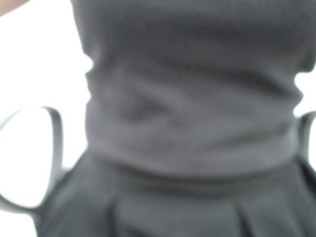 Lady-Young's BongaCams show and profile