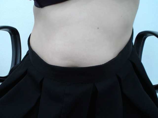 Lady-Young's BongaCams show and profile