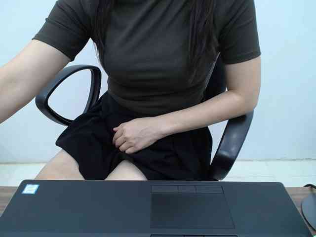 Lady-Young Lady-Young