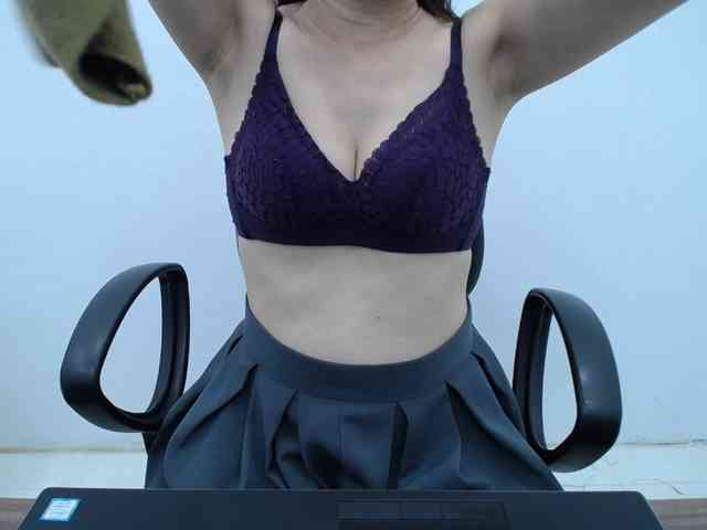 Lady-Young Lady-Young