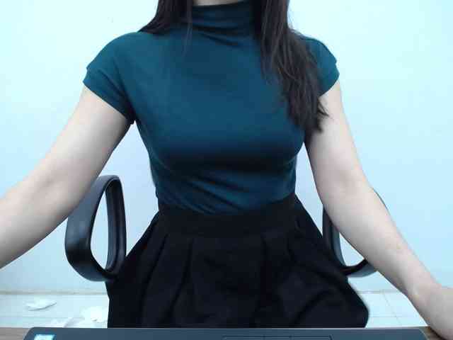 Lady-Young Live Webcam on BongaCams