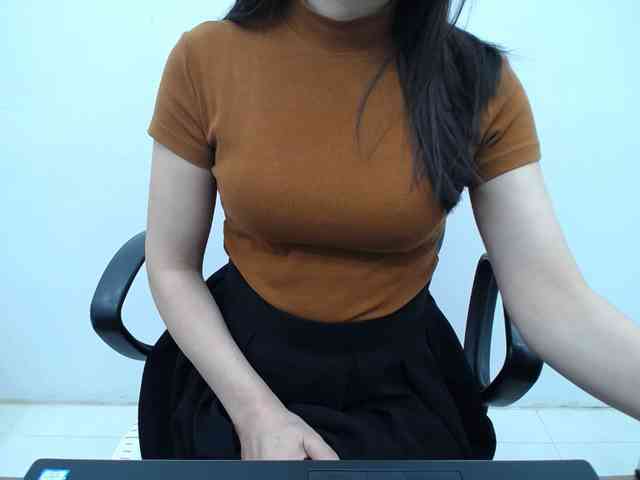 Lady-Young's chatroom