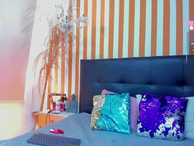 LunaToledo's BongaCams show and profile