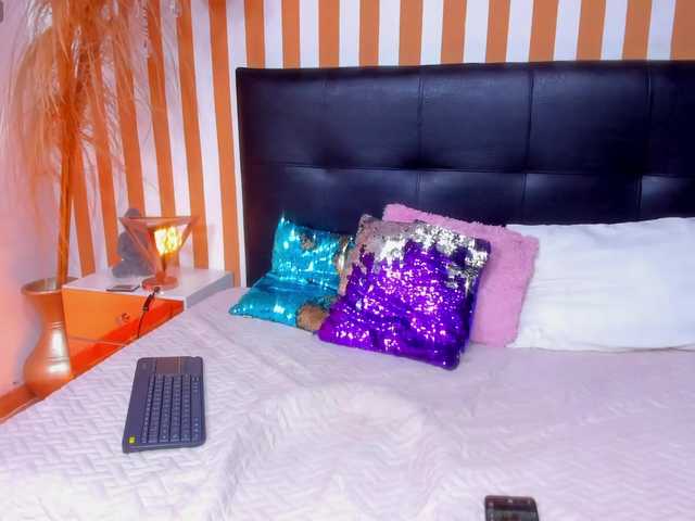  LunaToledo chat room