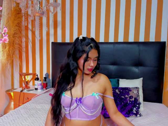 LunaToledo's BongaCams show and profile