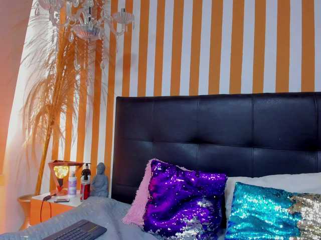 LunaToledo's BongaCams show and profile