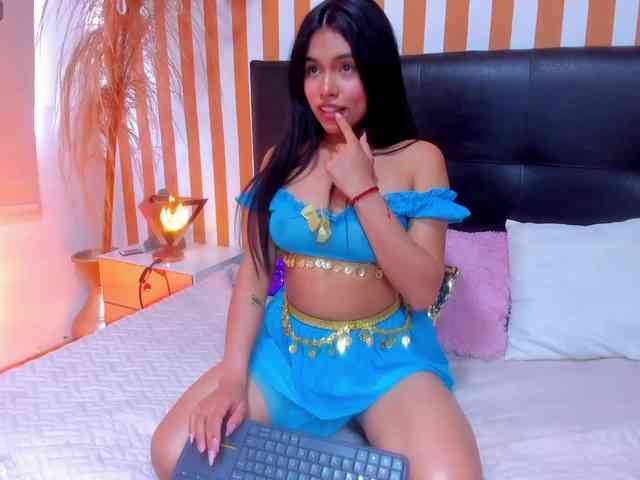 LunaToledo Live Webcam on BongaCams