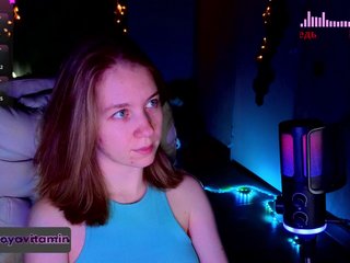 Vita-min-4ik Porn Show