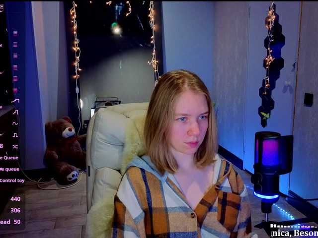 Vita-min-4ik's BongaCams show and profile