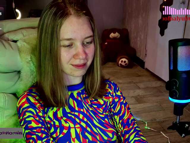 Vita-min-4ik's BongaCams show and profile